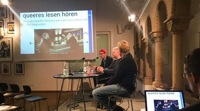 Audiovisueller Parcours „Queeres Lesen hören“