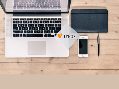 Laptop mit TYPO3 Logo